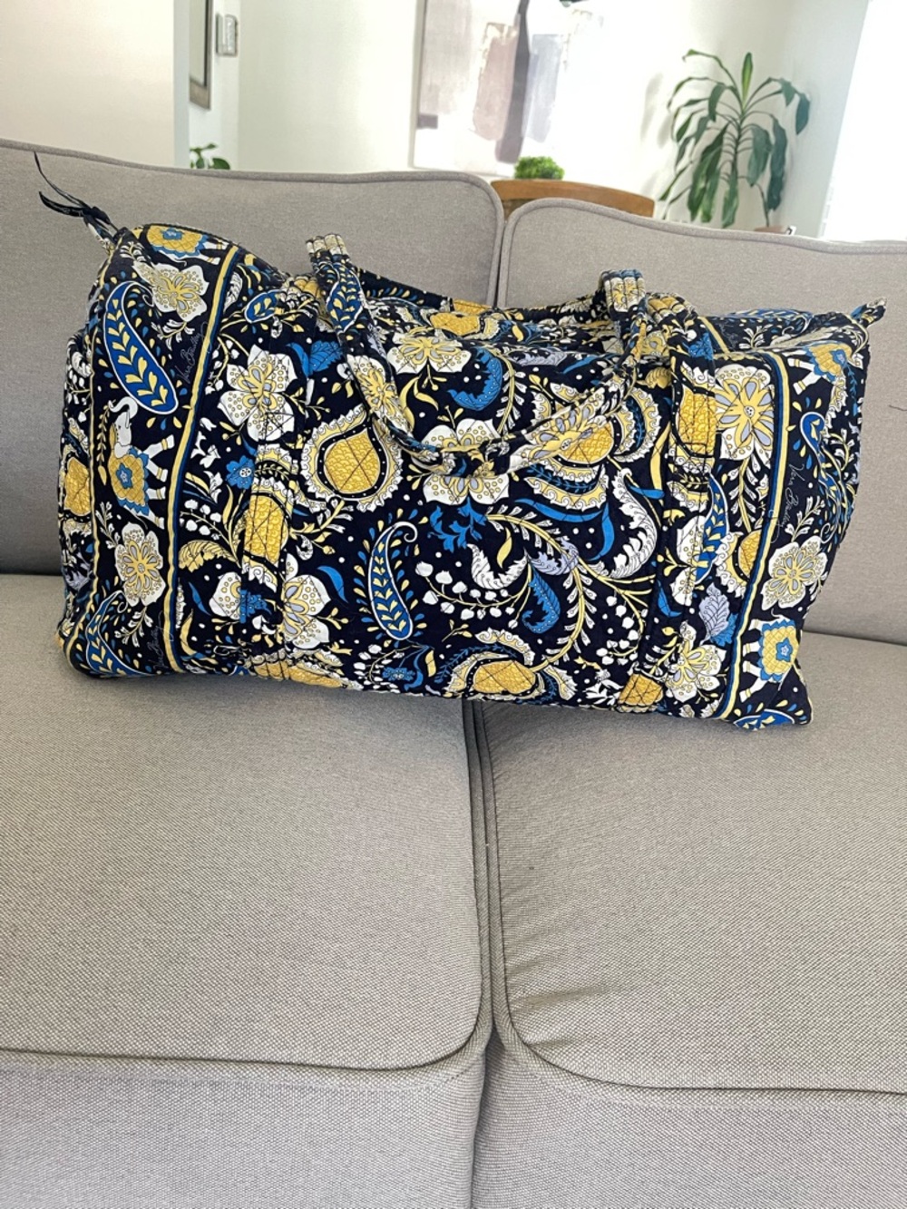Vera Bradley Large Duffel Bag in Ellie Blue
